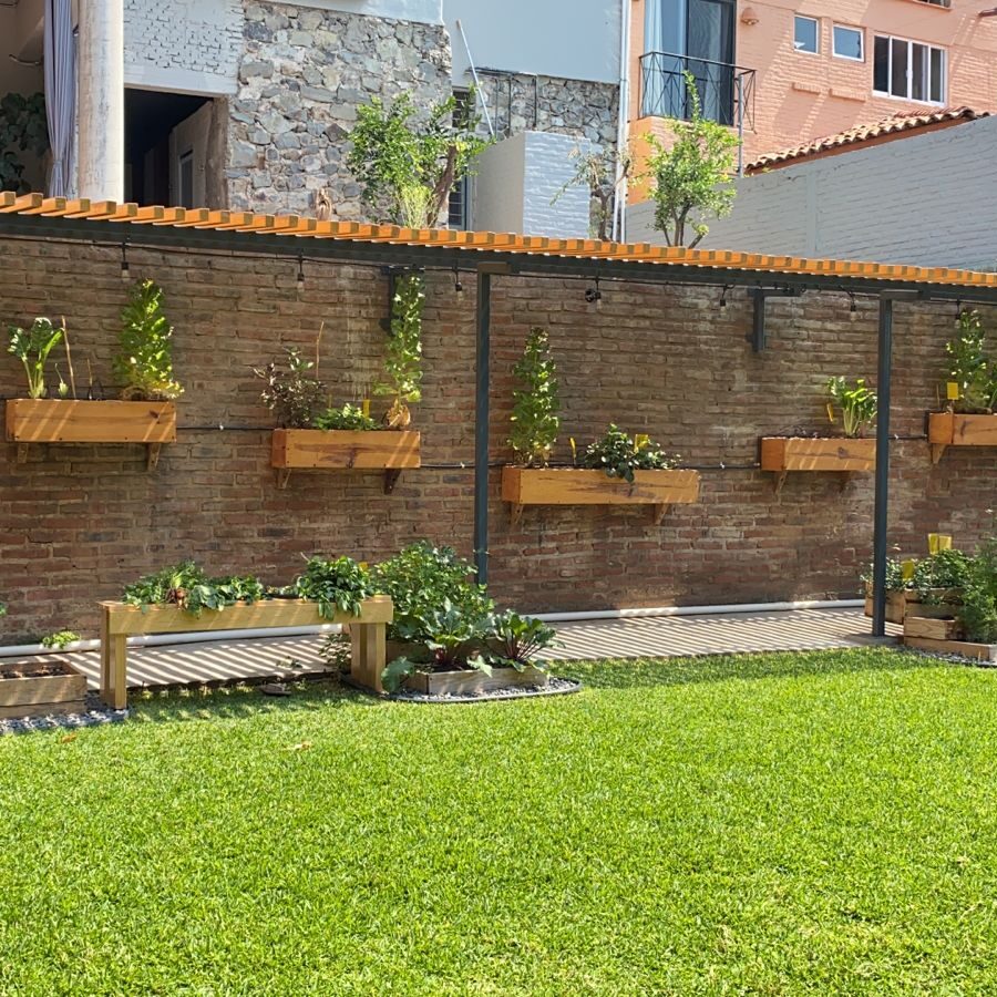 338e67ff-6f5c-4e4d-8723-06f61a3b40c8